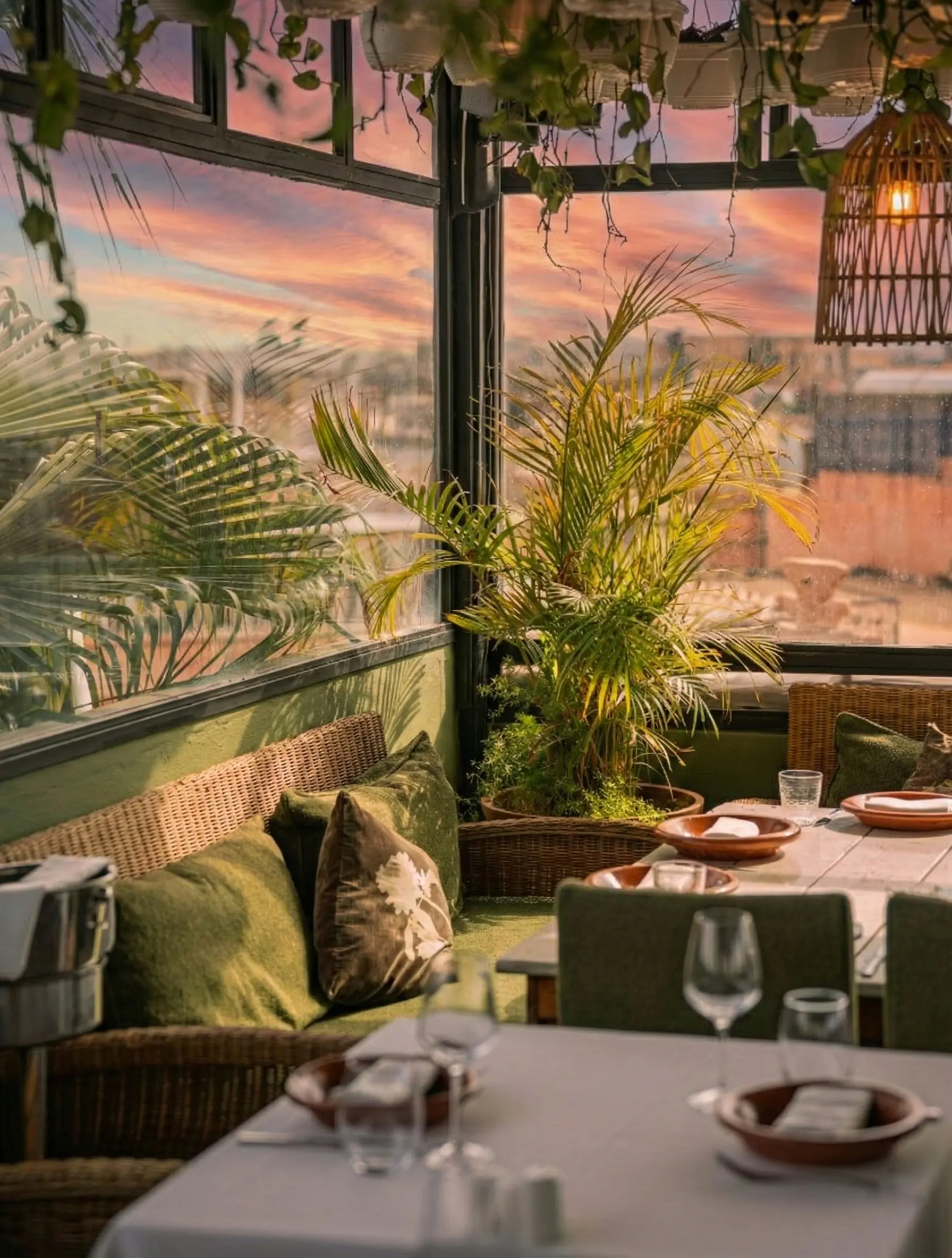 Best Rooftop Dining in Marrakech Medina – Le Salama Restaurant Experience Elegant rooftop dining at Le Salama Marrakech with panoramic Medina views and Moroccan gourmet cuisine